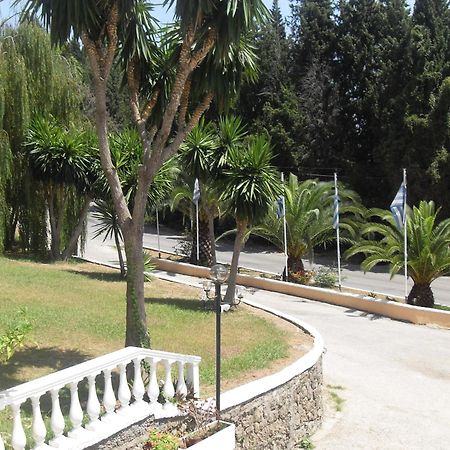 Benitses Bay View Hotel Gastouri  Екстериор снимка