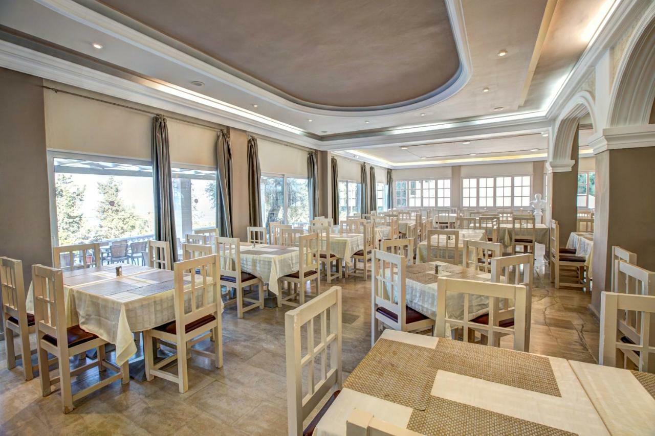 Benitses Bay View Hotel Gastouri  Екстериор снимка